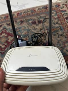 TP Link Router Double Antenna