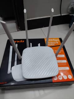 Tenda F9 router used for sale