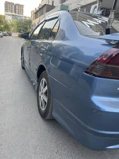 Honda civic 2003 sunroof auto