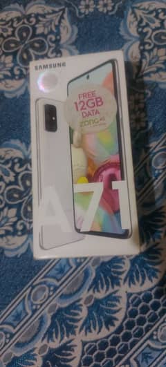 ram 8gb.    rom 128gb