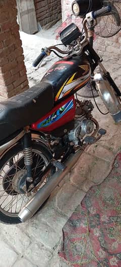 Jinan bike bilkul ok koi masla nhi only original copy 03077214949