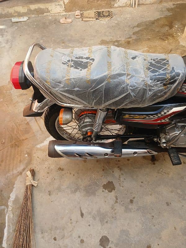 CG 125 Model 2024 immaculate Condition less driven 2