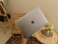 MacBook Pro 2017 in Neat & Clean Condition
