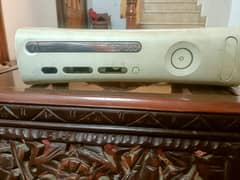 xbox 360 with all games includes gta5 and COD