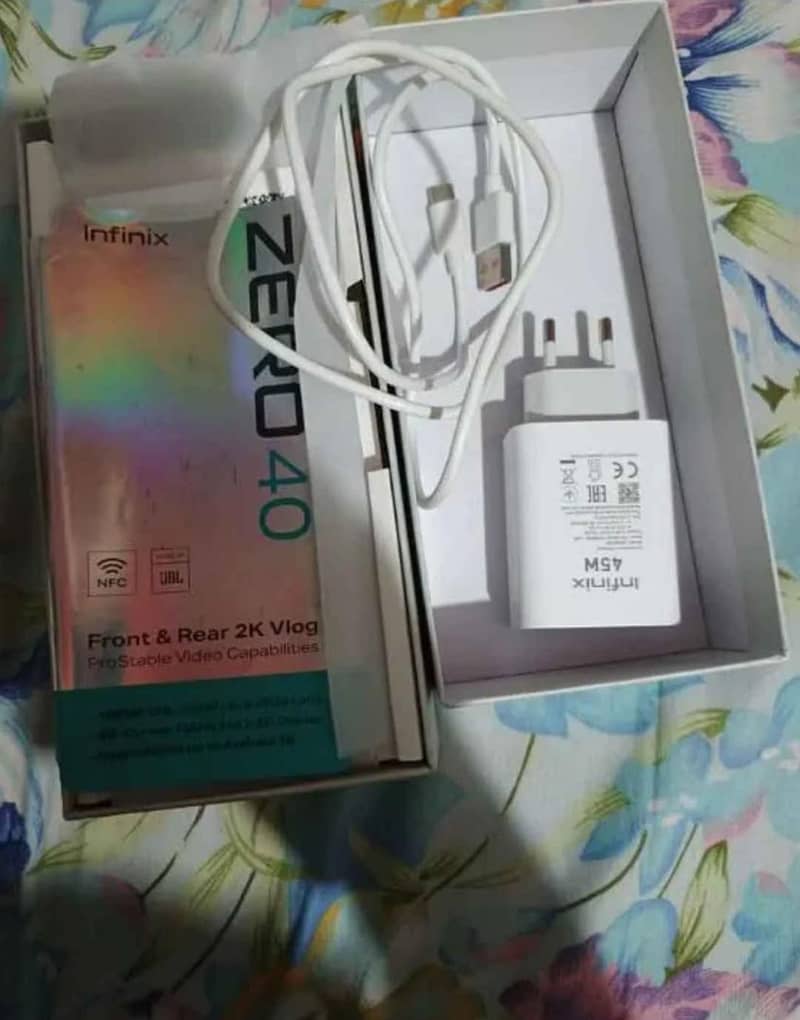 Infinix Zero 40 / Exchange 8