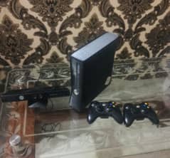 Xbox 360 slim 500 gb with games and all resources