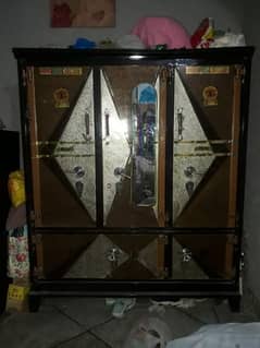 steel 3 door wardroob avalible