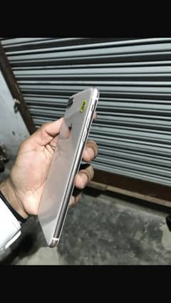 Apple iPhone
