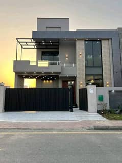 10 Marla House For Rent In Sector E LDA approved, Nearby School, Mosque, Commercial Market, Medicare