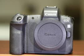 Canon EOS R Body + Meike Adapter (MINT) (Shutter Count Below 4000)