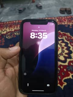 Iphn 11 True Tone ok Face ID ok battery health 87