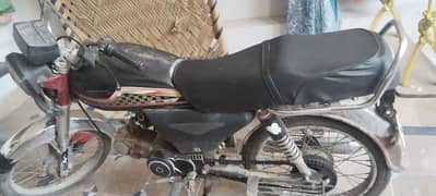 king hero bike 2019 model good condition without papers location Grt
