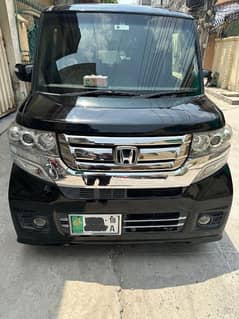 Honda N Box Custom 2015