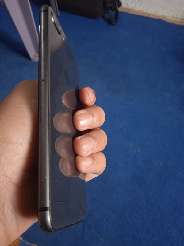 iPhone 8 plus | Used in best n Smooth working with good Battery timing 1
