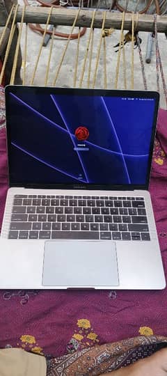 apple MacBook pro 2017 model