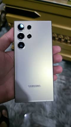 samsung S24 ultra grey titanium + original flip case price (14000)