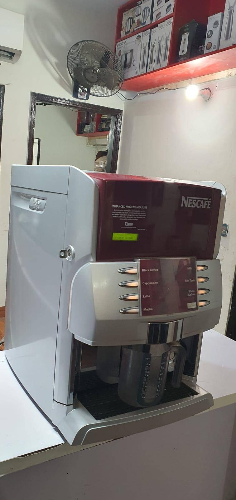 nescafe tea & coffee machine 0