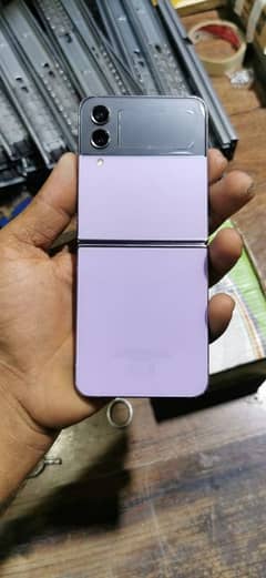 12 0r 256 Non pta,, E sim time available