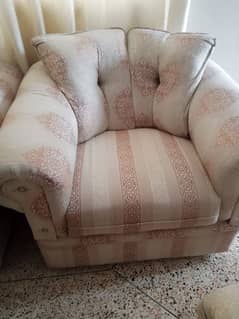 Sofa set 7 Seaters