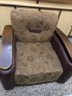 2 Complete Sofa Sets