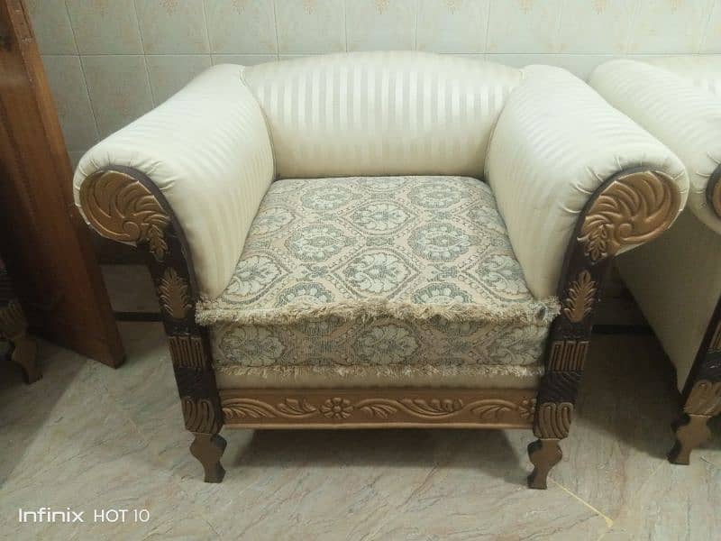 6 Seater Sofa Set With Table 1