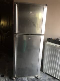 Dawlance Refrigerator Medium size