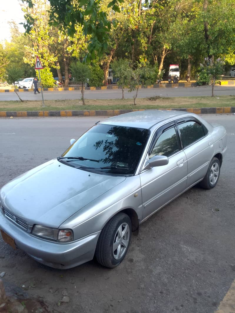 Suzuki Baleno 1999 17