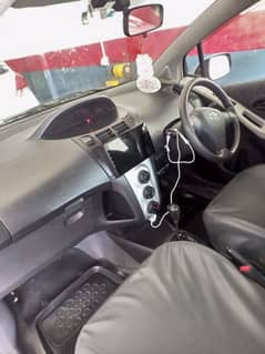 Toyota Vitz 2009