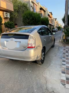 Toyota Prius 2010 model 14 import 14 register Chill Ac 100% original