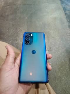 Moto Edge Plus 2022