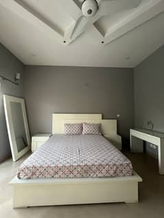 Modern Queen Bed Set with Side Tables, Mirror & Dressing Table
