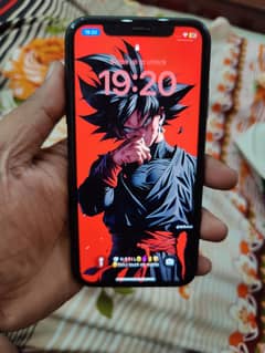 iPhone 11 JV 64gb BH 82 10/10