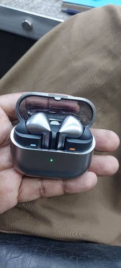 SAMSUNG GALAXY BUDS 3 PRO