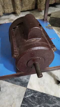 Motor