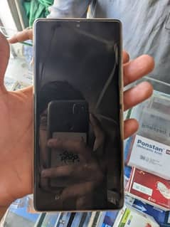 Google pixel 7 pro 10/10 condition water pack set
