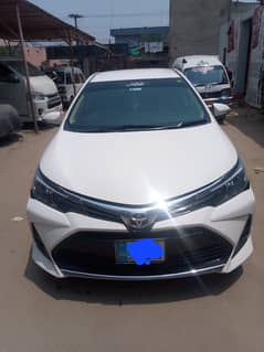 Toyota Corolla Special edition super white GLI 2018