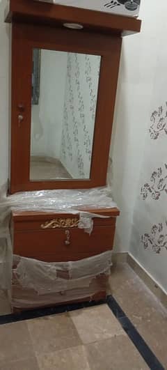 Dressing table