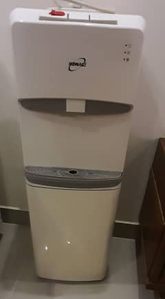 Homage water dispenser  in good condition