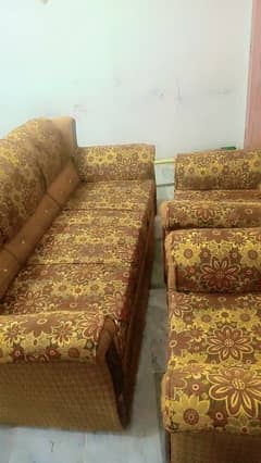 Sofa set