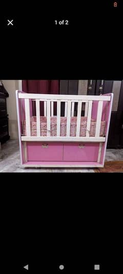 baby cot