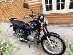 Suzuki GS 150 SE