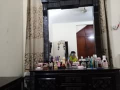 Bed ,side table and dressing table