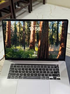 MacBook Pro | 2019 | 16 inch | i7 16GB 512GB