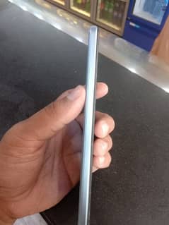 Vivo mobile y 33s