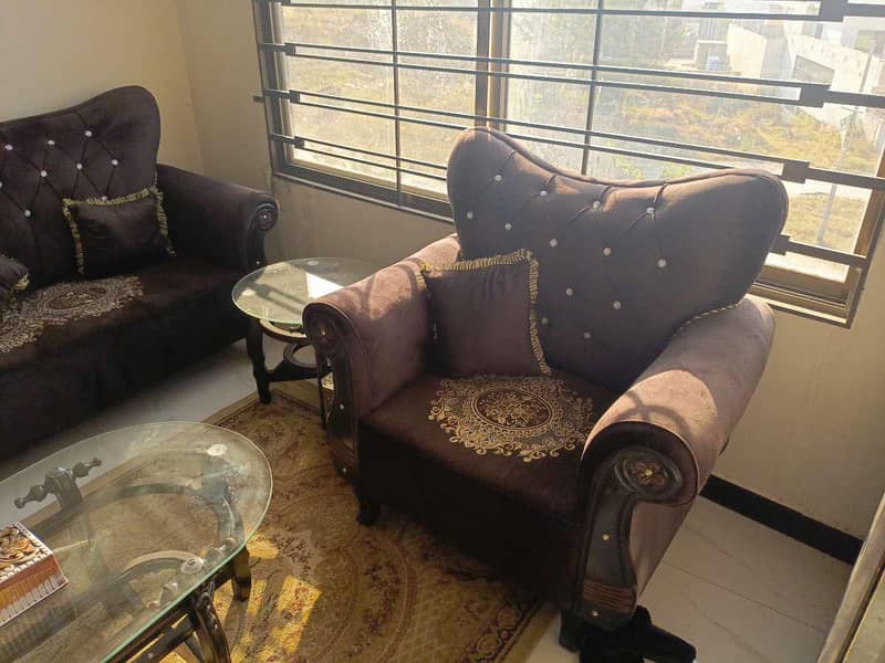 New Sofa set with tables 3