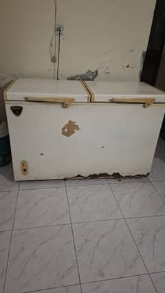 old used refrigerator