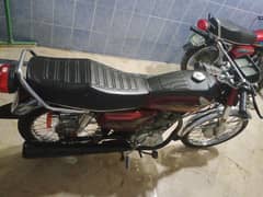 used bike 125 red color