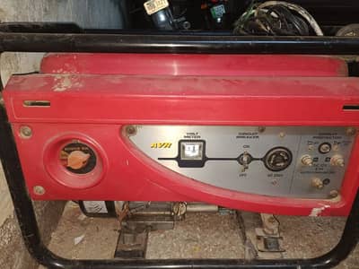 Honda total genuine generator all okay first kick start  100 %Ok