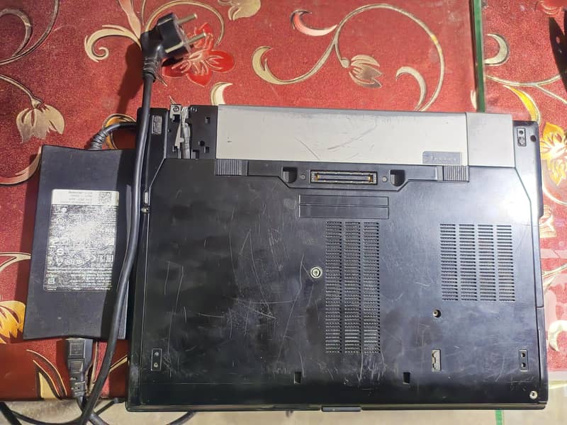 Dell Latitude E 6410, Core i7 processor 4