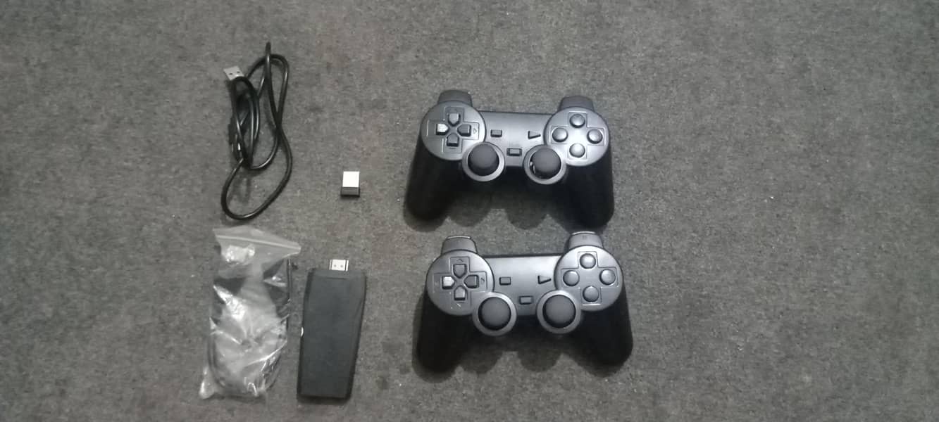 2.4g wireless controller gamepad console urgently selling buy if inter 2